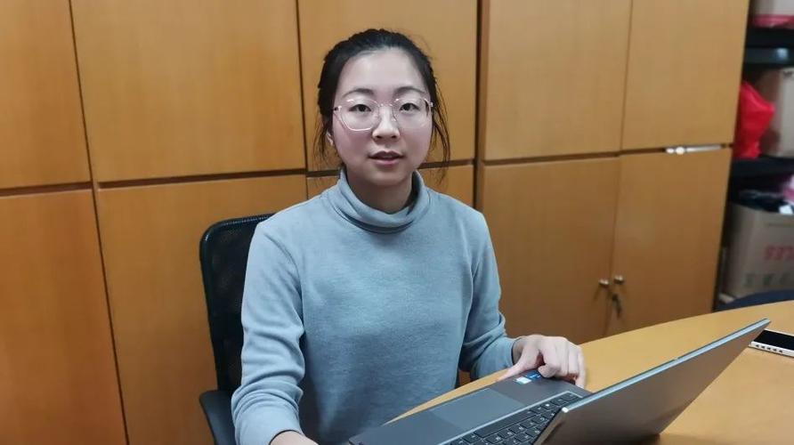 2022年上海财经大学巾帼光荣榜 海蕴琪——以信仰为炬，做平凡岗位上的非凡追光者