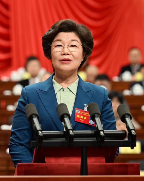 履职建言促发展 凝心聚力谱新篇——记中国人民政治协商会议江苏省第十三届委员会第二次会议